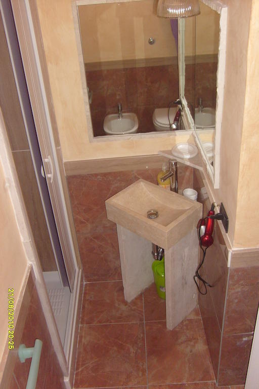 B&B Carolina Plebiscito R. Napoli Rom bilde
