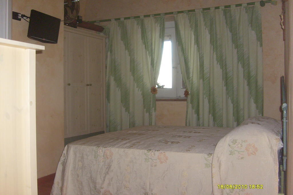 B&B Carolina Plebiscito R. Napoli Rom bilde